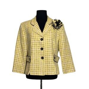 DB Collection yellow 3/4 sleeves woven plaid three button blazer size 8